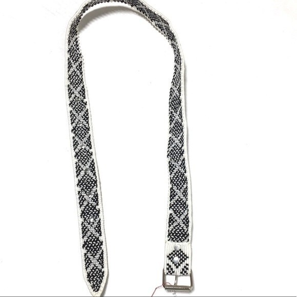 Black and White Geometric Tribal Print Belt NWOT